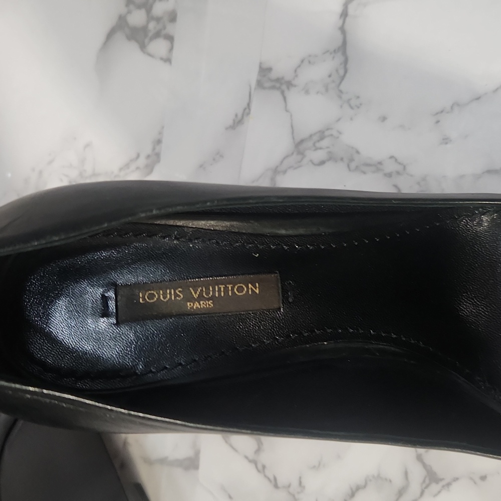 Louis Vuitton Black womens Pumps size italy 37 = us size 7 - Picture 7 of 11